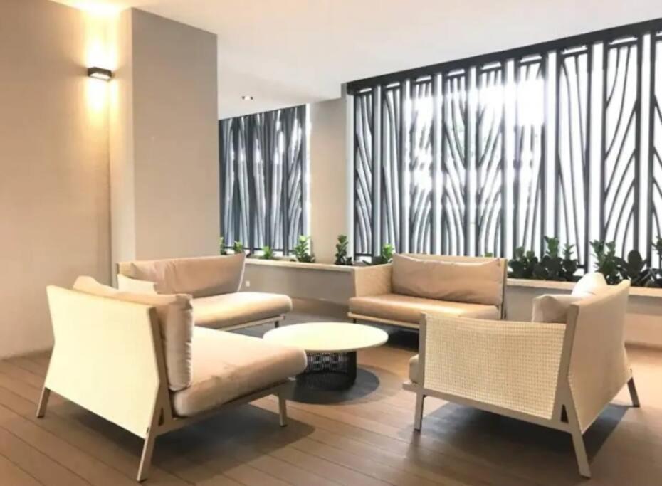 Teega Suites Seaview By Vdo Homestay Nusajaya  Luaran gambar