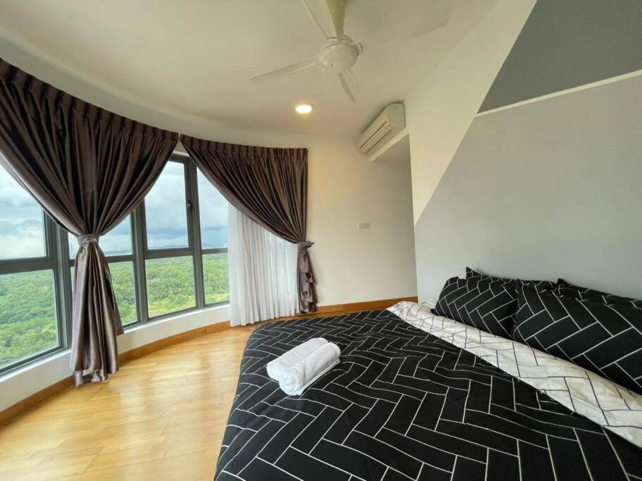 Teega Suites Seaview By Vdo Homestay Nusajaya  Luaran gambar