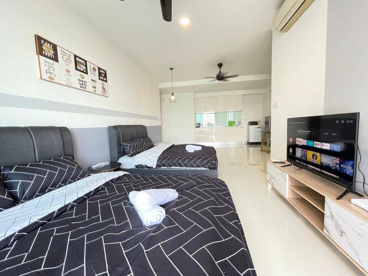 Teega Suites Seaview By Vdo Homestay Nusajaya  Luaran gambar